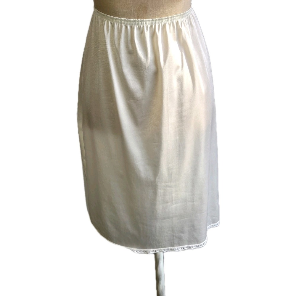 Vassarette Vintage Cream Half‎ Slip Size S  Side Slit Nylon Lace Lingerie USA